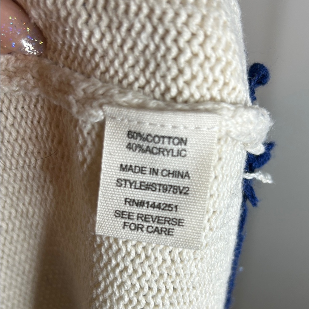 Jessica Simpson Cream and Blue Knit - Picture 7 of 7